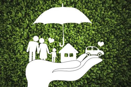 保險(xiǎn)買還是不買，怎樣才能避免被坑錢？?jī)?nèi)行人：看看這2點(diǎn)不吃虧