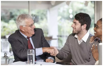 被親戚推銷保險怎么應對？